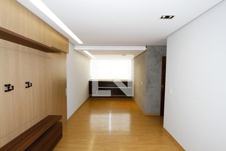 Sala de apartamento para alugar com 3 quartos, 75m² em Calafate, Belo Horizonte