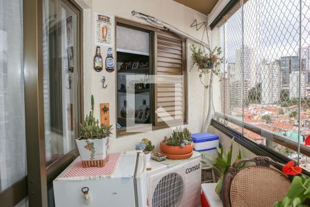 Sacada de apartamento à venda com 3 quartos, 110m² em Alto da Lapa, São Paulo