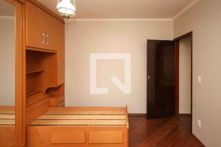 Quarto 1 de casa para alugar com 3 quartos, 219m² em Vila Carrão, São Paulo