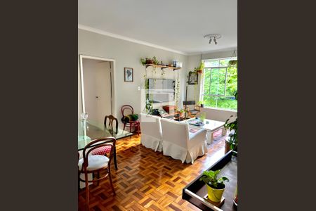 Sala de apartamento à venda com 3 quartos, 130m² em Higienópolis, São Paulo