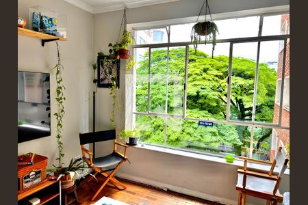 Sala de apartamento à venda com 3 quartos, 130m² em Higienópolis, São Paulo