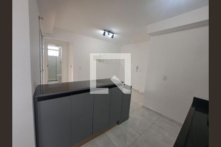 Sala/Cozinha de apartamento para alugar com 2 quartos, 44m² em Vila Osasco, Osasco