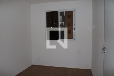 Suíte de apartamento para alugar com 1 quarto, 27m² em Parque Industrial Tomas Edson, São Paulo