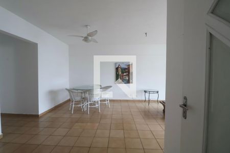 Sala de apartamento para alugar com 3 quartos, 115m² em Barra Funda, Guarujá