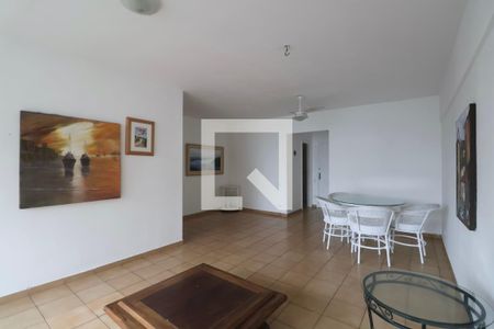 Sala de apartamento para alugar com 3 quartos, 115m² em Barra Funda, Guarujá