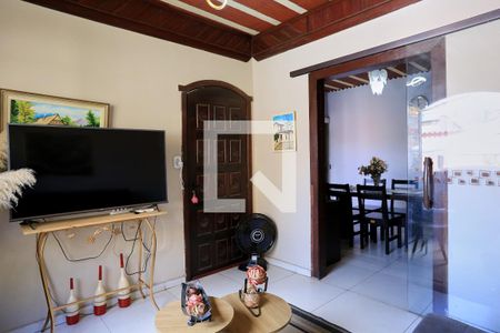 Sala de casa à venda com 4 quartos, 597m² em Pompéia, Belo Horizonte