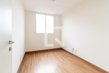 Quarto de apartamento para alugar com 2 quartos, 65m² em Capão Raso, Curitiba