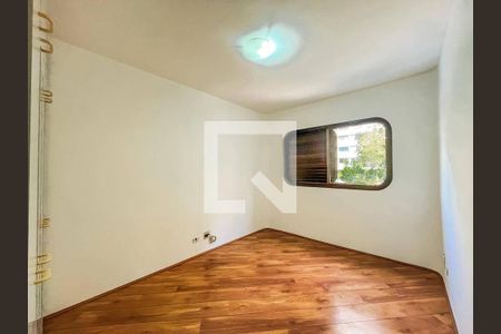 Apartamento à venda com 3 quartos, 125m² em Indianópolis, São Paulo
