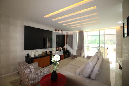 Sala 2 de apartamento à venda com 4 quartos, 233m² em Freguesia (jacarepaguá), Rio de Janeiro
