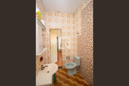 Banheiro da Suíte de casa para alugar com 4 quartos, 400m² em Novo Progresso, Contagem