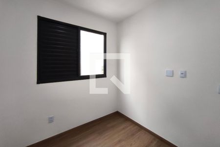 Quarto 2 de apartamento para alugar com 2 quartos, 43m² em Jardim Ibirapuera, Campinas
