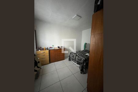 Casa à venda com 3 quartos, 209m² em Vila Junqueira, Santo André
