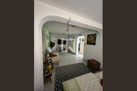 Casa à venda com 3 quartos, 209m² em Vila Junqueira, Santo André