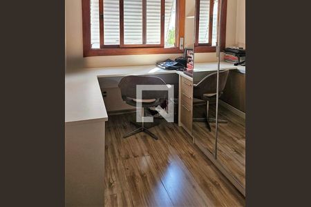 Quarto 2 de apartamento para alugar com 2 quartos, 51m² em Petrópolis, Porto Alegre