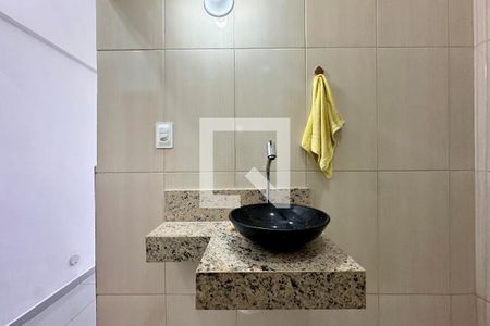 Banheiro de apartamento para alugar com 1 quarto, 27m² em Centro, Rio de Janeiro
