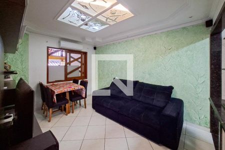 Sala de casa para alugar com 2 quartos, 78m² em Vila Romero, Praia Grande