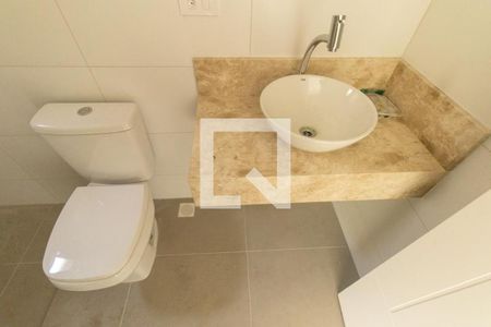 Lavabo de casa para alugar com 3 quartos, 225m² em Tingui, Curitiba