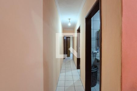 Corredor de casa para alugar com 3 quartos, 180m² em Baeta Neves, São Bernardo do Campo