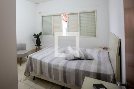 Quarto 1 de casa à venda com 3 quartos, 250m² em Vila Industrial (campinas), Campinas