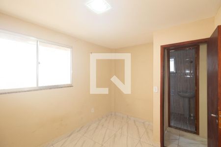 Quarto 1 de casa para alugar com 2 quartos, 65m² em Campo Grande, Rio de Janeiro