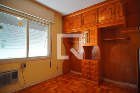 Quarto 1 de apartamento para alugar com 2 quartos, 74m² em São Geraldo, Porto Alegre