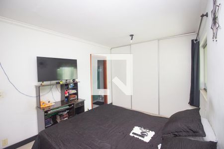 Casa à venda com 2 quartos, 131m² em Santa Helena, Contagem