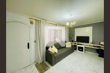 Sala de casa à venda com 3 quartos, 110m² em Vila Itapegica, Guarulhos