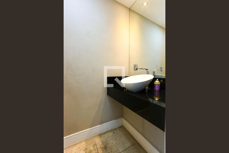 Lavabo de apartamento à venda com 3 quartos, 177m² em Jardim Colombo, São Paulo