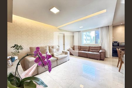 Apartamento à venda com 4 quartos, 240m² em Buritis, Belo Horizonte