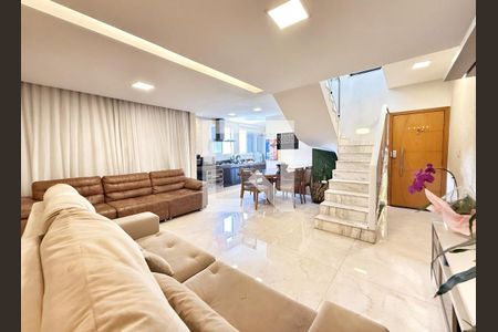 Apartamento à venda com 4 quartos, 240m² em Buritis, Belo Horizonte