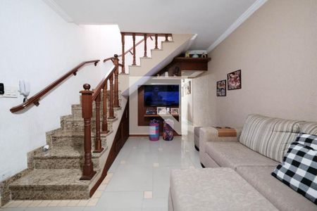 Sala de casa para alugar com 2 quartos, 210m² em Jardim Danfer, São Paulo