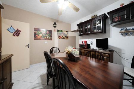 Sala de Jantar de casa para alugar com 2 quartos, 210m² em Jardim Danfer, São Paulo