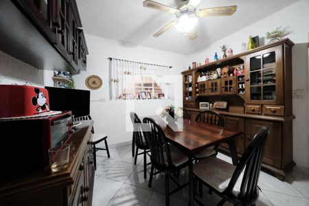 Sala de casa para alugar com 2 quartos, 210m² em Jardim Danfer, São Paulo