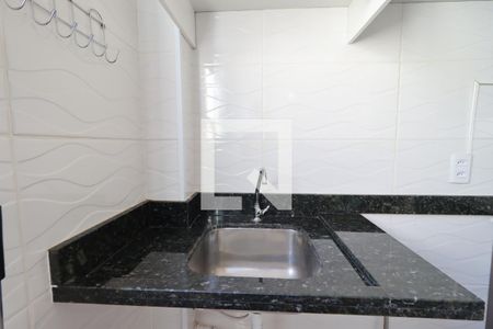 Cozinha de apartamento para alugar com 2 quartos, 42m² em Jd Reserva Real, Ribeirão Preto