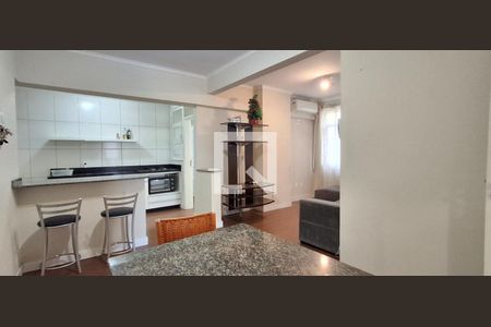 Sala de jantar de apartamento para alugar com 3 quartos, 72m² em Centro, Florianópolis