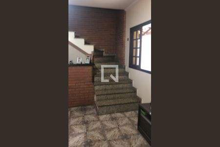 Sala de casa à venda com 3 quartos, 247m² em Jardim Nova Taboao, Guarulhos