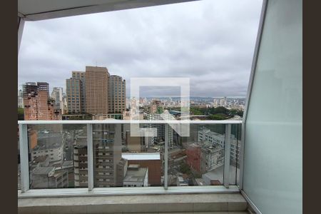 Varanda de kitnet/studio para alugar com 1 quarto, 22m² em Sé, São Paulo