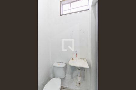 Banheiro Social de casa para alugar com 2 quartos, 80m² em Cidade Líder, São Paulo