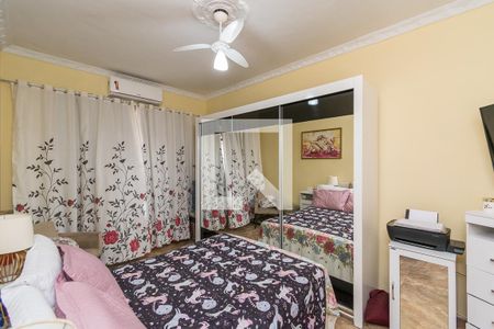 Quarto 2 de casa à venda com 3 quartos, 200m² em Irajá, Rio de Janeiro
