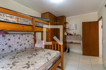 Quarto de apartamento para alugar com 1 quarto, 55m² em Vila Tupi, Praia Grande