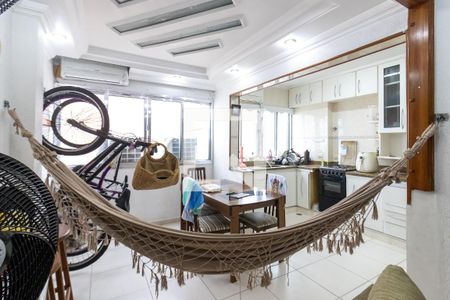 Sala de apartamento para alugar com 1 quarto, 55m² em Vila Tupi, Praia Grande