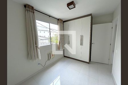 Quarto 1 de apartamento para alugar com 2 quartos, 40m² em Cascadura, Rio de Janeiro