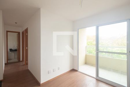 Sala de apartamento para alugar com 2 quartos, 46m² em Inhoaíba, Rio de Janeiro