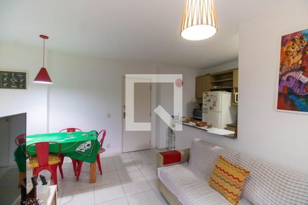 Sala de apartamento à venda com 2 quartos, 58m² em Centro, Niterói