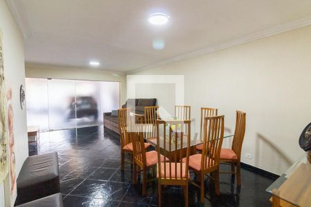 Casa à venda com 3 quartos, 240m² em Vila Lageado, São Paulo