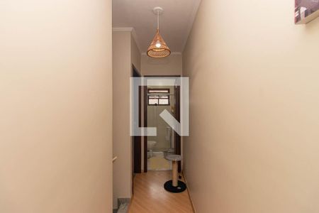 Corredor dos Quartos de casa para alugar com 3 quartos, 109m² em Vila Irmaos Arnoni, São Paulo