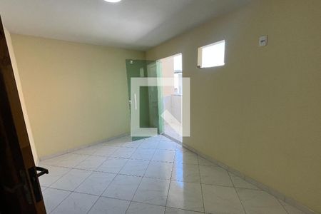Quarto de kitnet/studio para alugar com 1 quarto, 56m² em Galeão, Rio de Janeiro