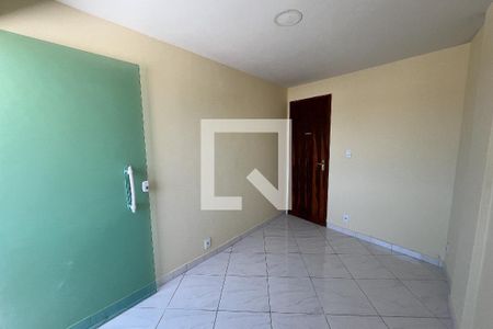 Quarto 1 de kitnet/studio para alugar com 2 quartos, 56m² em Galeão, Rio de Janeiro