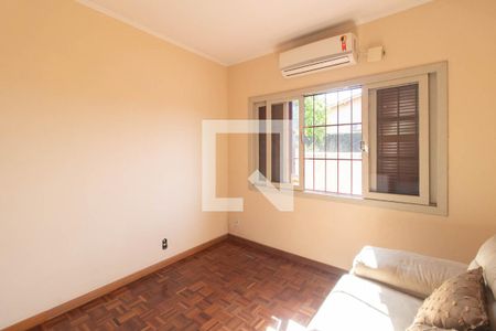 Quarto 2 de casa para alugar com 5 quartos, 250m² em Partenon, Porto Alegre