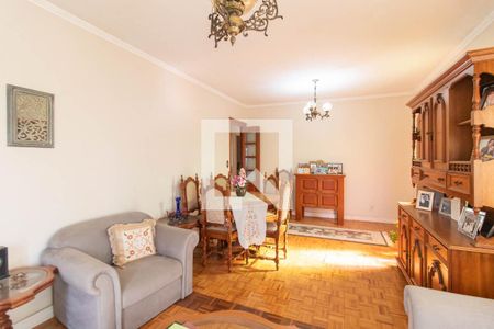 Sala de casa para alugar com 5 quartos, 250m² em Partenon, Porto Alegre